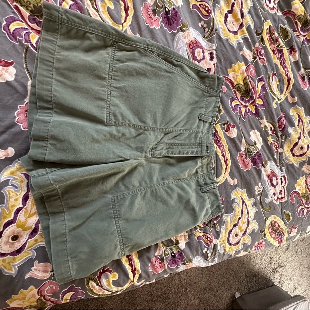 Jones New York Green Women's Shorts